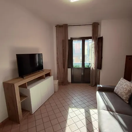 Apartment Le Del Cortile 3 *